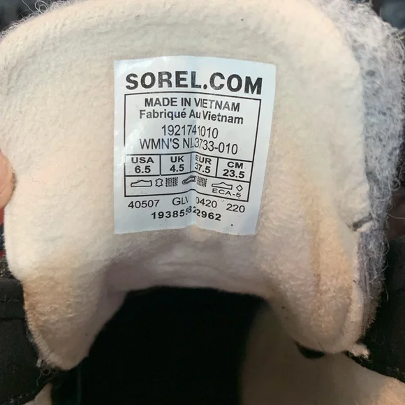 Sorel boots - Picture 5 of 5